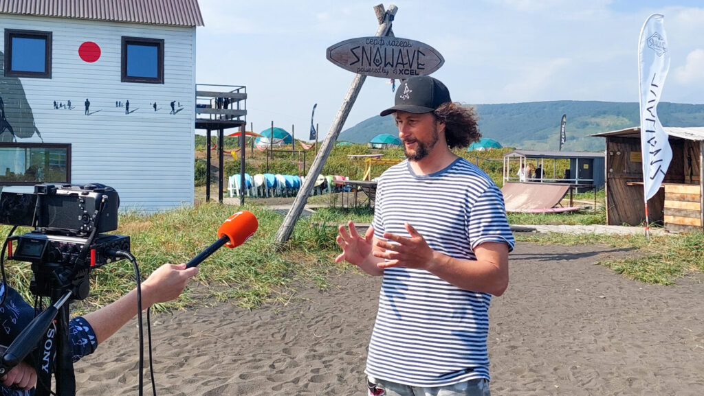 Образовательная экспедиция СОТ в Камчатский край: интервью с основателем школы серфинга 