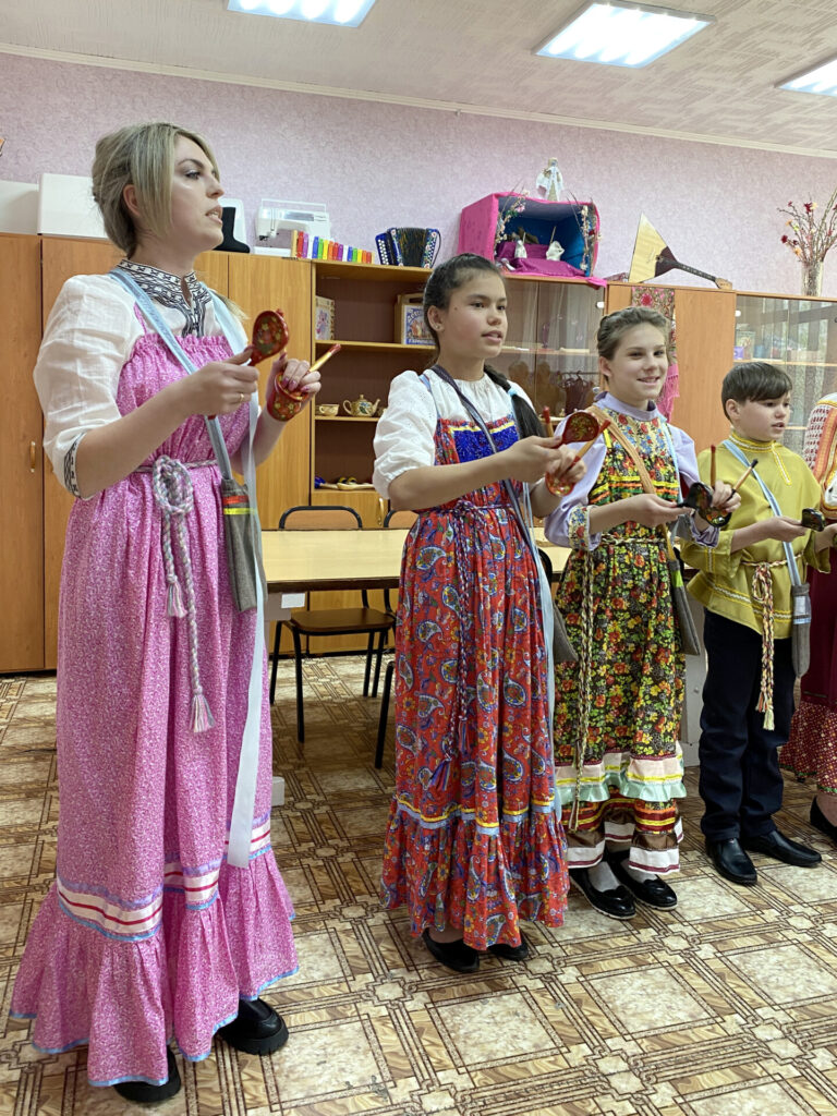 Образовательная экспедиция СОТ в Омскую область: воспитанники Петропавловского детского дома